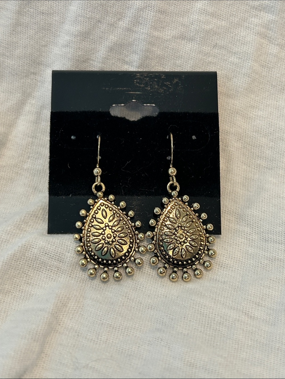 Bohemian Teardrop Filigree Dangle Earrings - Gold